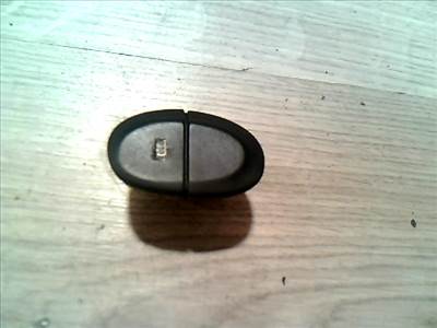 RENAULT MEGANE 95-99 Hátsó ablakfűtés kapcsoló