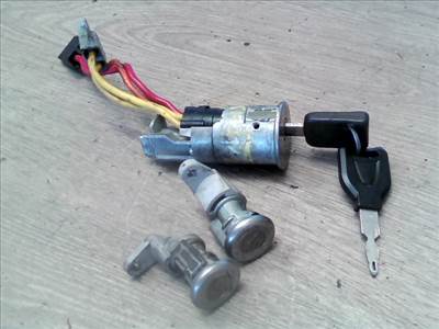 RENAULT R19 92- Gyújtáskapcsoló