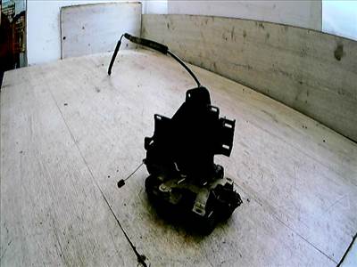 SEAT Arosa 97.04-00.08 Jobb első ajtó zárszerkezet központizáras