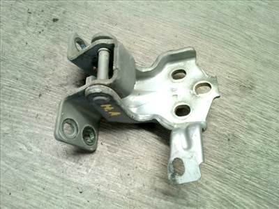 SUZUKI Vitara/Grand Vitara 1998.04.01-2004.12.31 Csomagtérajtó zsanér
