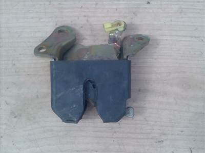 TOYOTA CARINA E 92.04-97.07 Csomagtér ajtó zárszerkezet