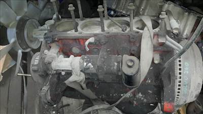VOLVO 740 Motor. benzin fűzött blokk hengerfej nélkül