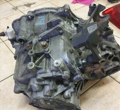 Opel Antara 2.0 CDTI Váltó Z20S  0462171