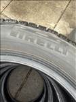 225/5517" újszerű Pirelli téli gumi gumi