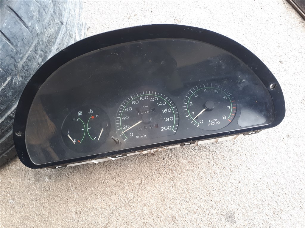Fiat Punto I 1996 , benzines 5 csatlakozós műszerfal óra  1. kép