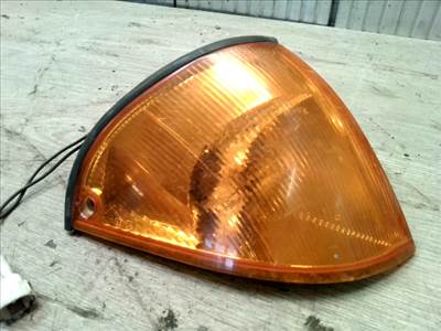 SUZUKI SWIFT 96-05 Jobb első irányjelző