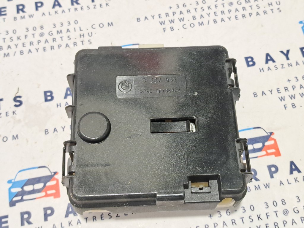 BMW E46 kis biztosítéktábla pozitív kábel biztosíték doboz 1. kép