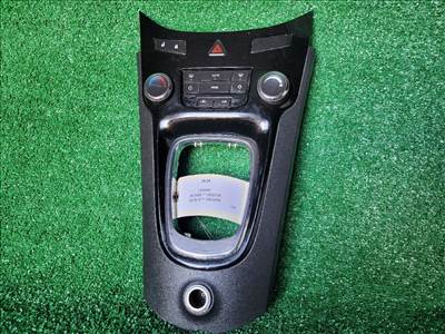 CHEVROLET ORLANDO Fűtéskapcsoló (digit klímás) 3870588 3862028