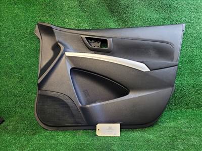 SUZUKI SX4 S-Cross II Jobb első Ajtó Kárpit 8307961M11 8307961m11an5