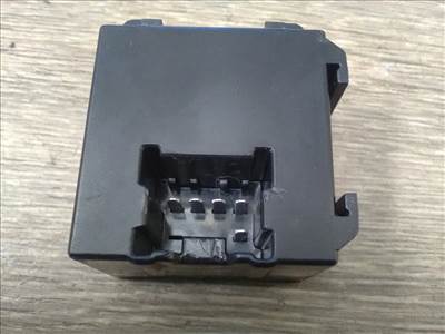 INFINITI G37 Cabrio Kabrió tető zárás vezérlő modul