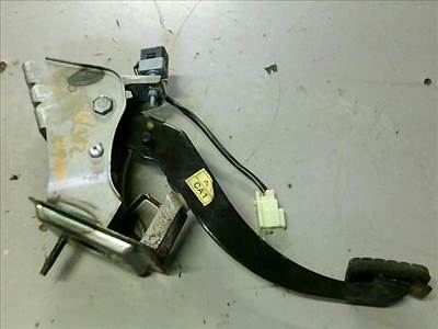 KIA CERATO Kuplung pedál