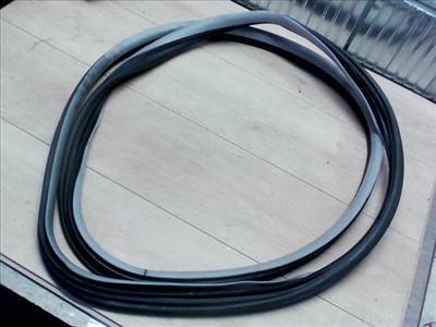 RENAULT VEL SATIS 02-09 Jobb első ajtó kéder gumi