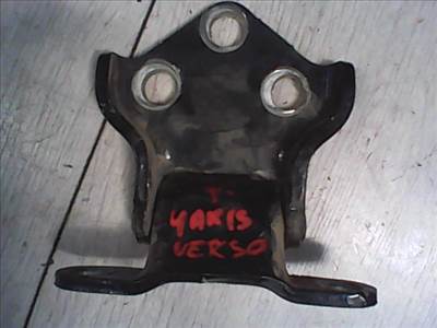 TOYOTA YARIS VERSO 00-05 Csomagtérajtó bal felső ajtózsanér