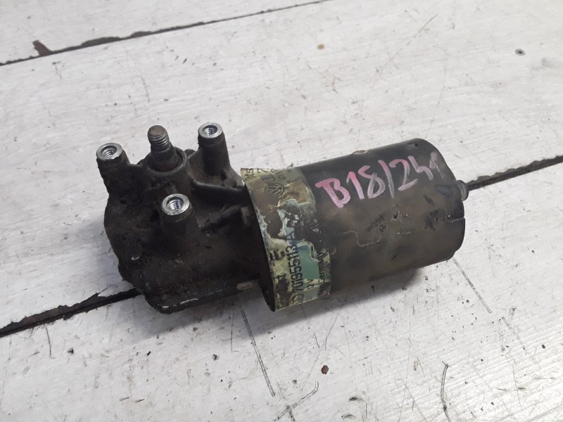 VOLKSWAGEN T4 -96 Ablaktörlő motor első 1. kép