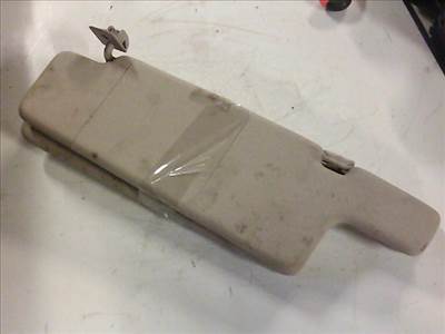 VOLKSWAGEN VENTO BAL NAPELLENZŐ