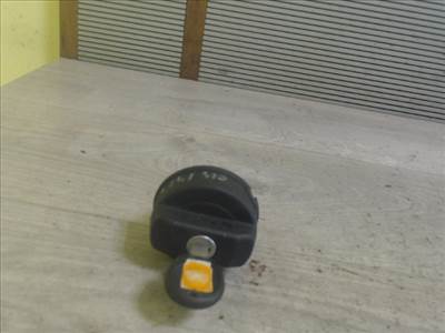 VOLKSWAGEN vento tanksapka