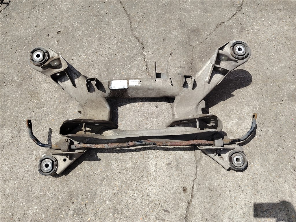 Audi S8 D3 hátsó híd  4e0505235h 1. kép