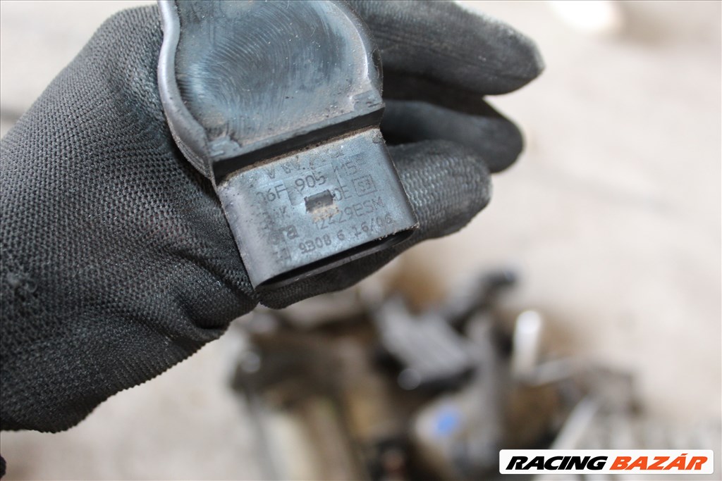 Audi A3 2.0FSI BVY 03-08 gyújtó trafó 06F905115F 3. kép