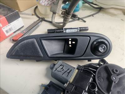 Ford Fiesta Mk6 Visszapillantó kapcsoló 