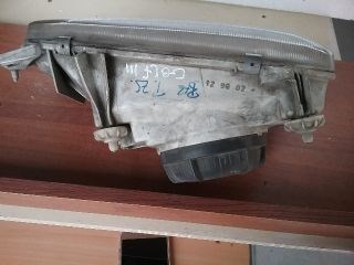 Volkswagen Golf III VW GOLF III Jobb Fényszóró 2. kép
