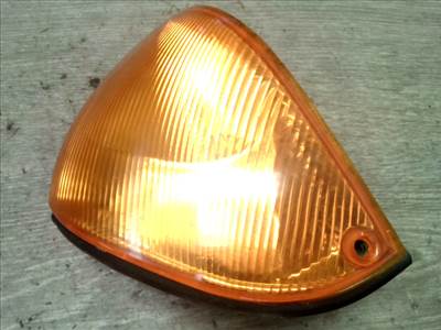 SUZUKI SWIFT 96-05 Jobb első irányjelző