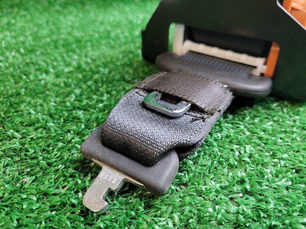 SUZUKI VITARA Hátsó középső Biztonsági Öv 309841399A10 309841399a10aa 5. kép