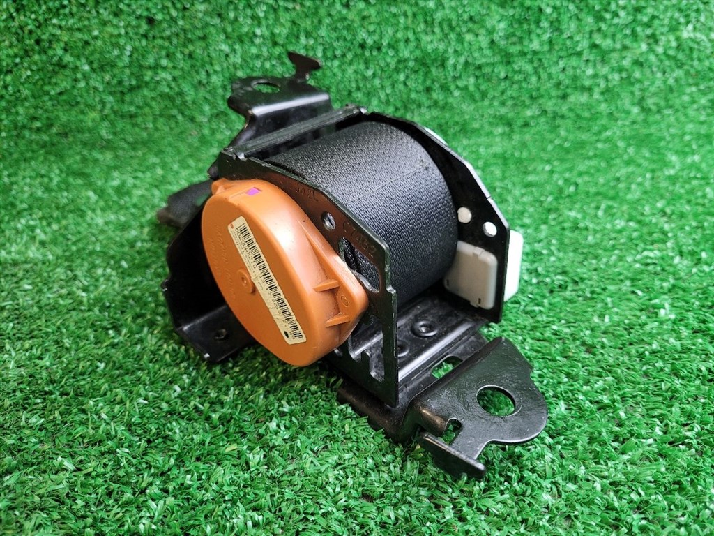 SUZUKI VITARA Hátsó középső Biztonsági Öv 309841399A10 309841399a10aa 6. kép