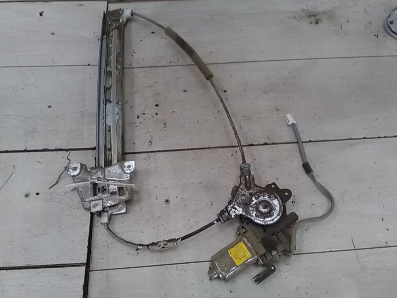 MAZDA MPV 99-05 Jobb hátsó ablakemelő szerkezet elektromos 1. kép