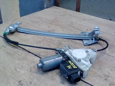 MITSUBISHI Space Star 2000.09.01-2004.12.03 Jobb hátsó ablakemelő szerkezet elektromos