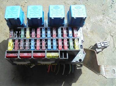 NISSAN VANETTE CARGO Biztosítéktábla BCM BSI BSM SAM GEM modul 