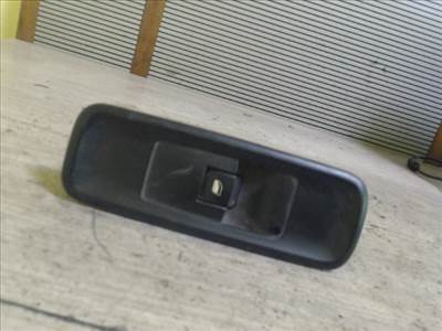PEUGEOT 807 Jobb első ablakemelő kapcsoló