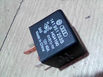 SEAT CORDOBA 02.09-08.02 Relé