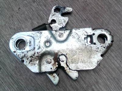 SKODA 120 Csomagtér ajtó zárszerkezet