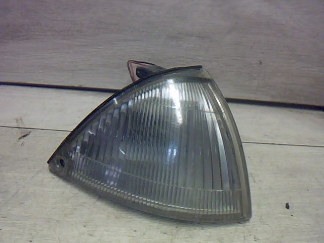 SUZUKI SWIFT 89-96 Jobb helyzetjelző 1. kép