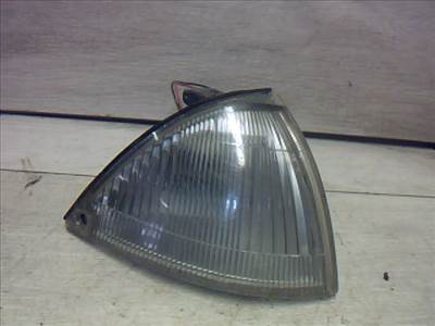 SUZUKI SWIFT 89-96 Jobb helyzetjelző