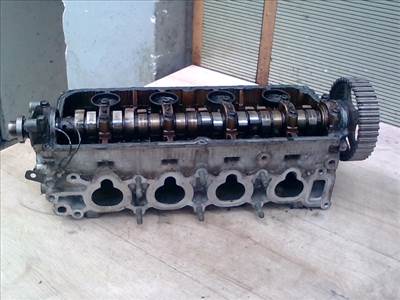 SUZUKI WagonR+ Hengerfej. benzines