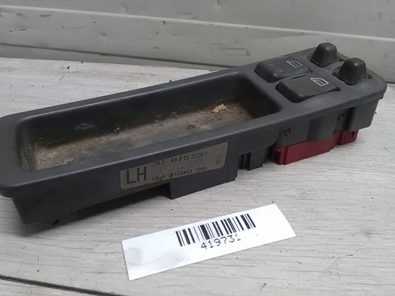 VOLVO V40 Bal első ablakemelő kapcsoló 1. kép