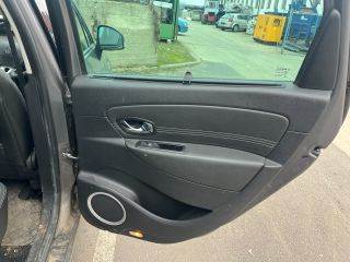 RENAULT SCÉNIC III (JZ0/1) Jobb hátsó Ajtó Kárpit