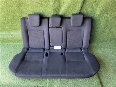 SUZUKI SX4 S-Cross II Hátsó Ülés Szett 8716061M00 8701961m10
