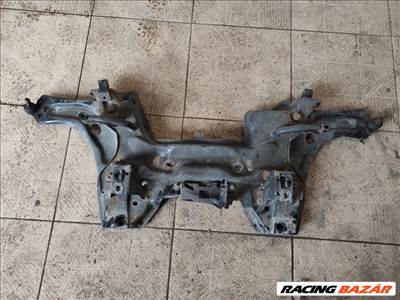 Opel Crossland X 1.5D - Első bölcső 