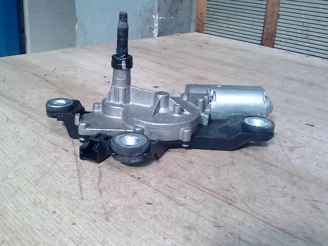 MAZDA 3 03.10-06.06 Ablaktörlő motor hátsó 1. kép