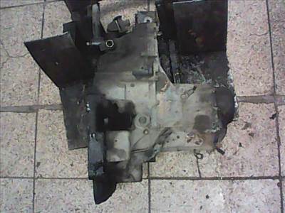 MAZDA 323 85-89 Sebességváltó, dízel manuális