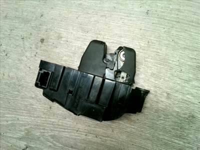 PEUGEOT 308 07.09-11.04 Csomagtér ajtó zárszerkezet