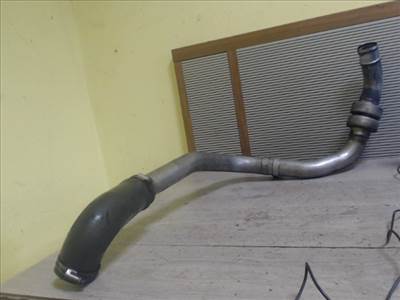 RENAULT LAGUNA 00-05 Intercooler cső