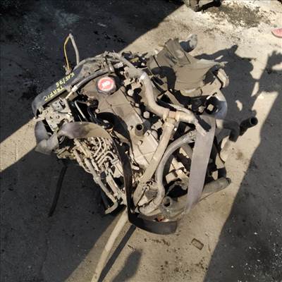 RENAULT TRAFIC -97 Motor, diesel fűzött blokk hengerfejjel
