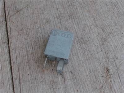 SKODA FABIA 07-10 Relé