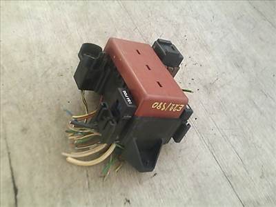SUZUKI SWIFT 96-05 Biztosítéktábla BCM BSI BSM SAM GEM modul 