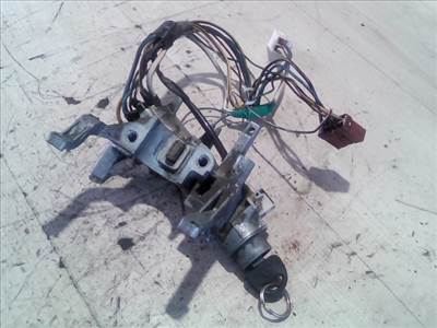 SUZUKI SWIFT 96-05 Gyújtáskapcsoló