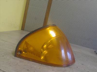 SUZUKI SWIFT 96-05 Jobb első irányjelző