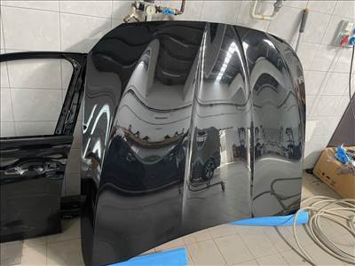 BMW F10/F11 gyári motorháztető  41617207194